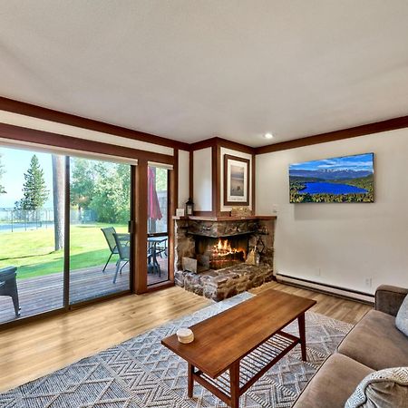 Beautiful Remodeled Condo In Tahoe City Extérieur photo